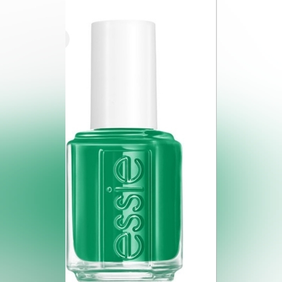 New Essie Push Play Collection Grass Never Greener - Picture 1 of 5